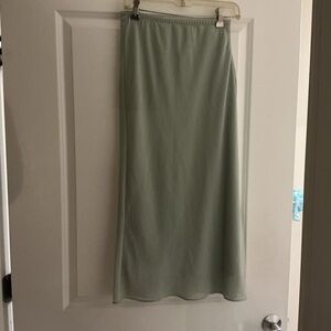 Elegant Green Women's Skirt